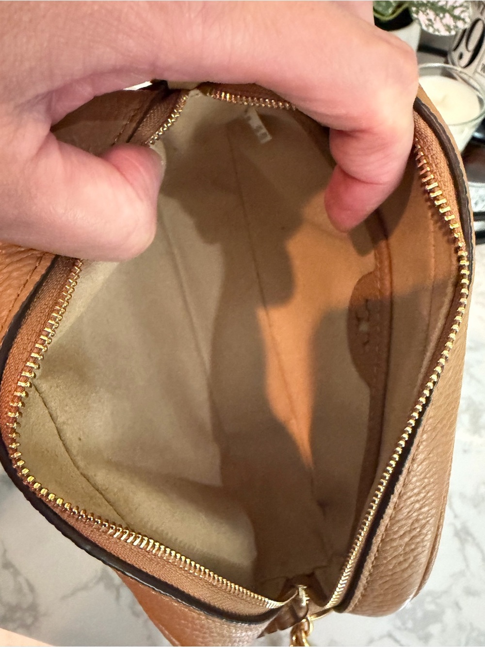 Tory Burch McGraw Camera Bag - Picture 5 of 7